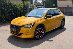 Peugeot 208 GT 1.2 PureTech 130CV #11968