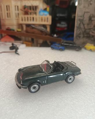Triumph Spitfire MK IV Edicola 1/43 Verde 1974