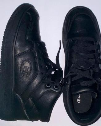 Sneakers nere Champion taglia 41 (come nuove)