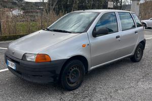 Fiat punto 55 1.1 Benz