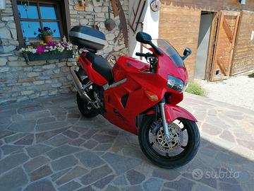 Honda VFR 800 - 1999