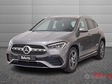 Mercedes-Benz GLA 180 d Premium auto AMG Line