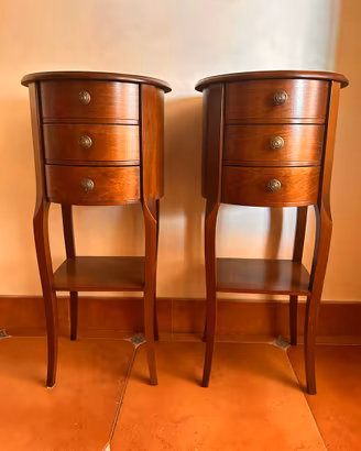 Coppia comodini in legno con 3 cassetti