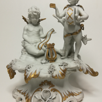 Porcellana ceramica angeli putti suonatori