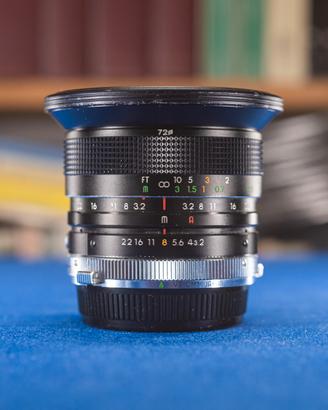 SIGMA 18mm f/3.2 - Close up estremi, swirly bokeh