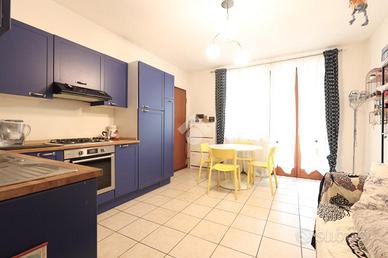 2 LOCALI A LONATO DEL GARDA