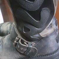 stivaletti  883  plc usati