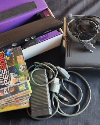 Xbox 360 élite + accessori e giochi (usata)