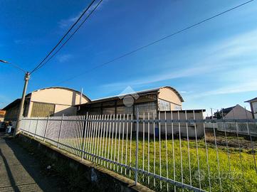 CAPANNONE A VILLANOVA CANAVESE