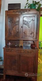 Credenza antica