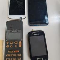 Telefoni vecchi o rotti
