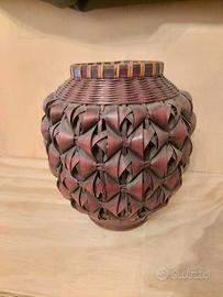 Antico vaso in bamboo 