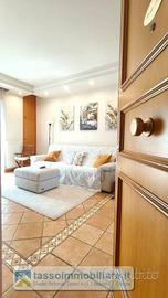 Appartamento di 98 m² con 4 locali e box auto a Or