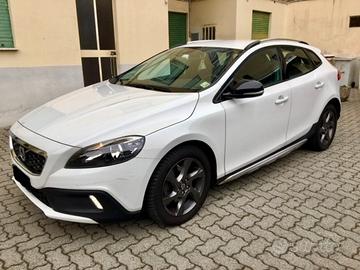 Volvo v40 cc (2012-2020) - 2014