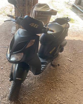 SCOOTER APRILIA SPORTCITY 125 leggi bene