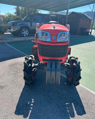 trattore Kubota