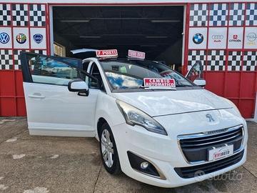 Peugeot 5008 HDI 7 POSTI CAMBIO AUTOMATICO