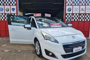 Peugeot 5008 HDI 7 POSTI CAMBIO AUTOMATICO