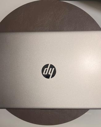 HP Laptop 14” Intel Core i3 – SSD – Ottime condizi