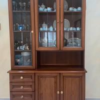 Parete attrezzata di legno massello