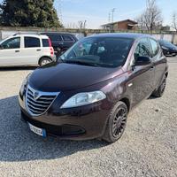 Lancia Ypsilon 1.2 69 CV 5 porte S&S Platinum