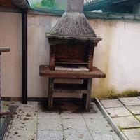 barbecue a legna. 
