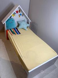 Lettino casetta per bambini 