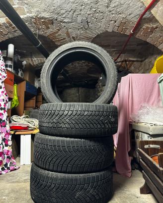 BRIDGESTONE BLIZZAK INVERNO 225/45 R18 95V XL M+S