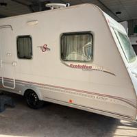 Caravan Sterckeman 420-posti 4-stufa-veranda
