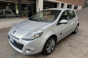 RENAULT Clio 1.2 16V TCE 100CV 5 porte Luxe GPL