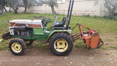 Trattorino Ferrari t1100