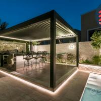 Pergola Bioclimatica professionale motorizzata led