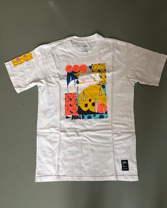 the nike tee bianca