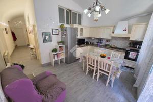 4 LOCALI A TAGGIA
