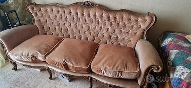 Divano d'epoca