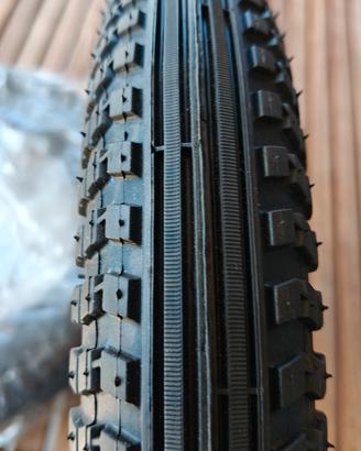 Gomme nuove passeggino o bicicletta bambino 