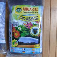 ACQUA GEL IRRIGAZIONE PIANTE 