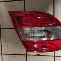 fanale posteriore sx Mercedes classe C 220 wagon 