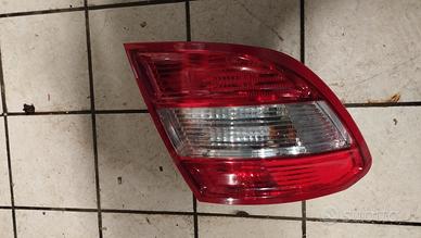 fanale posteriore sx Mercedes classe C 220 wagon 
