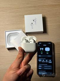 Apple AirPods 4 ANC con Cancellazione Rumore