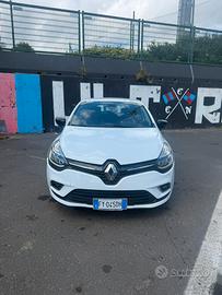 Renualt clio