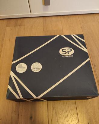 scarponcini Geox taglia 39 waterproof 