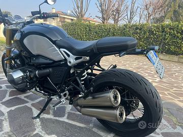 Moto BMW RnineT