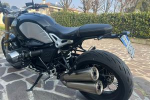 Moto BMW RnineT