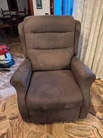 poltrona elettrica reclinabile