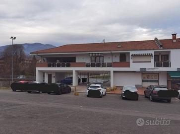 Immobile in asta di 487 m² con 4 locali a Cuorgnè