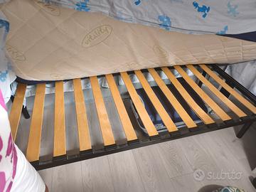 rete a doghe letto e materasso singolo 