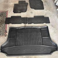 TAPPETI GOMMA RAV 4