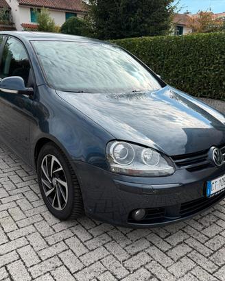 Volkswagen Golf 2.0 TDI Sportline + TETTO