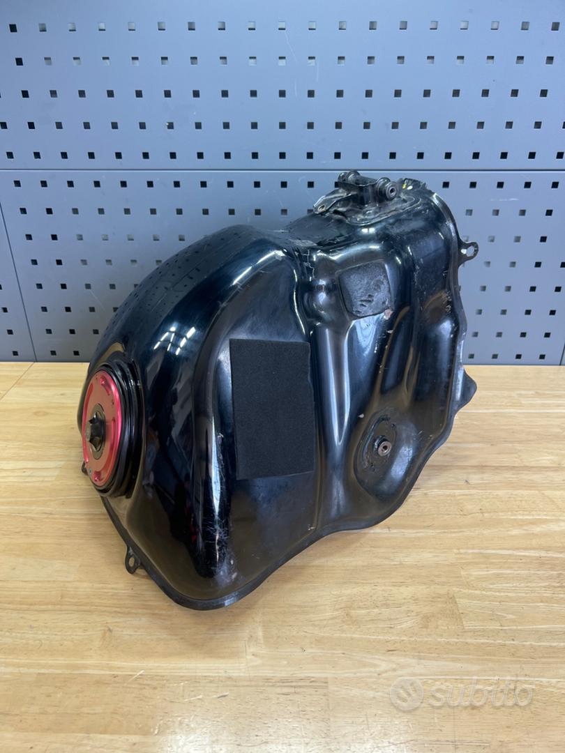 Tappo Serbatoio Carburante A Sgancio Rapido Per Honda CBR600RR E Modelli Selezionati – Alluminio CNC, Senza Chiave, Nero